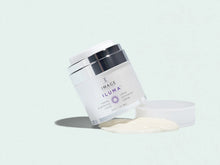 Afbeelding in Gallery-weergave laden, ILUMA - Intense Brightening Crème
