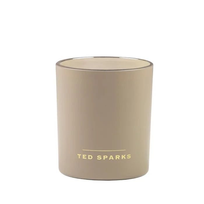 Ted Sparks - Demi - Tonka & Peper